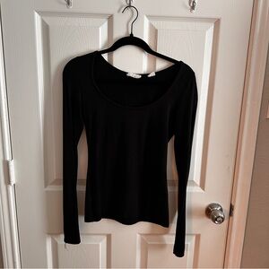 **SOLD** black scoopneck long sleeve